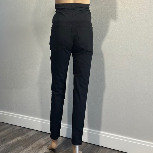 Black Maternity Skinny Jeans - Picture 4 of 6